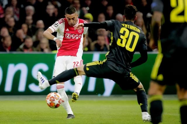 他承袭了父 他承袭了父